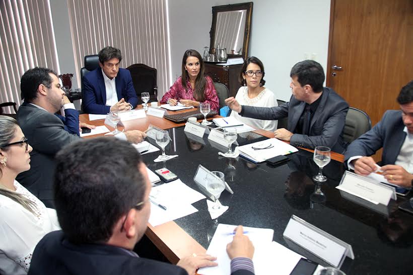 Governo discute reestruturação das Centrais do&nbsp;Cidadão