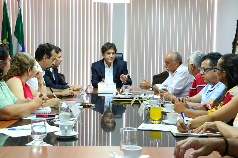 Governo antecipa reajuste dos professores e especialistas da&nbsp;Educação