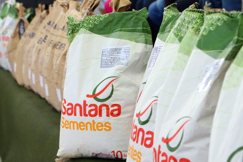 Agricultores do Agreste recebem 52 toneladas de&nbsp;sementes