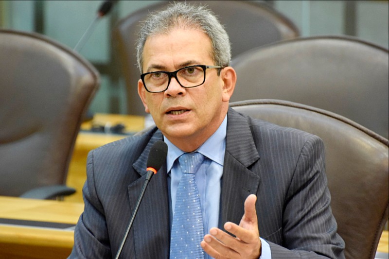 Hermano defende construção de escola estadual em&nbsp;Traíras