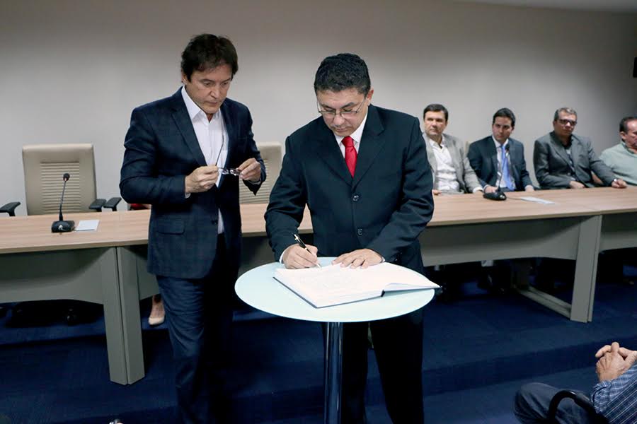 Getúlio Ribeiro assume a Secretaria Estadual de Relações&nbsp;Institucionais