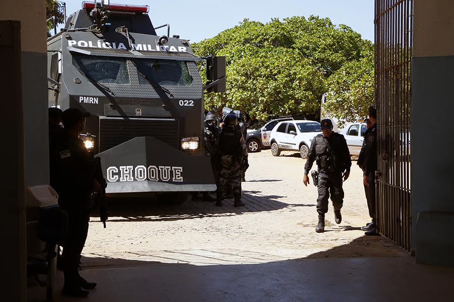 Operação transfere 220 presos da Penitenciária de&nbsp;Alcaçuz