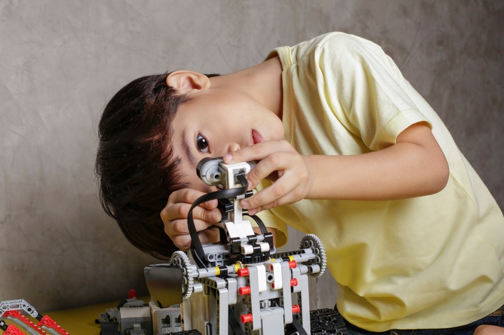 Alunos da rede pública serão selecionados para curso gratuito de&nbsp;robótica