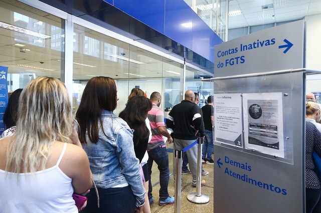 Prazo para saques do FGTS é prorrogado para quem tem dificuldade em ir às&nbsp;agências