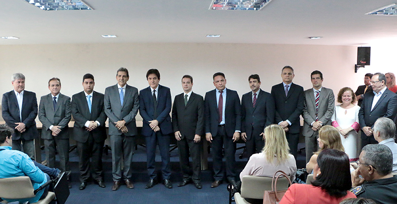 Robinson empossa sete novos auxiliares da administração&nbsp;estadual