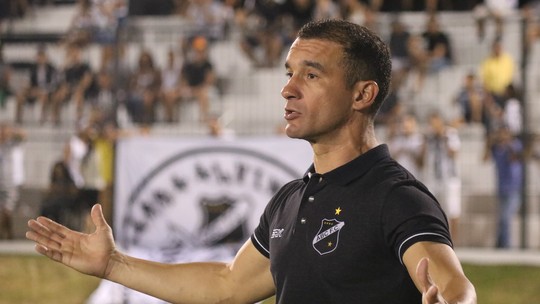 ABC vence o primeiro Clássico Rei e complica a vida do América no&nbsp;certame