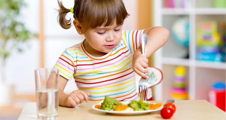 Ministério da Saúde bate à porta para falar sobre alimentação de&nbsp;crianças