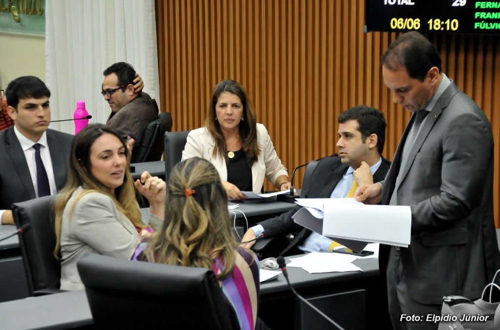 Emenda garante exclusividade aos motoristas da Grande Natal no transporte por&nbsp;aplicativo