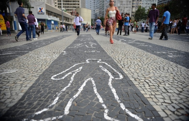 Guerra entre facções criminosas está relacionada a alto número de homicídios, sugere&nbsp;estudo