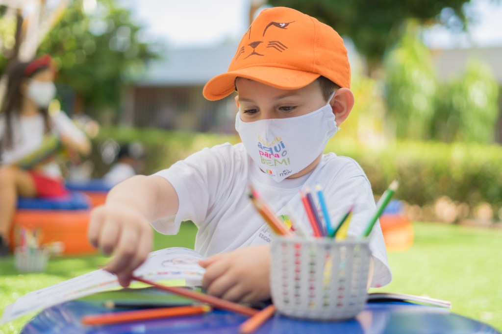 Adaptação escolar deve começar pelos adultos, diz&nbsp;pedagoga