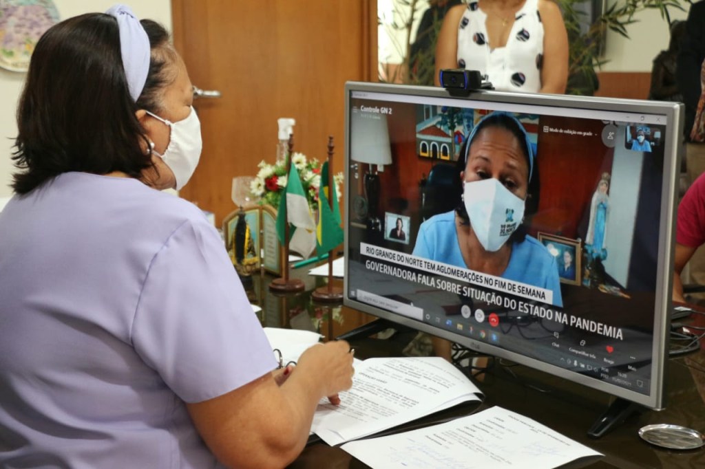 Governo do RN envia força-tarefa para coibir aglomerações em&nbsp;Pipa