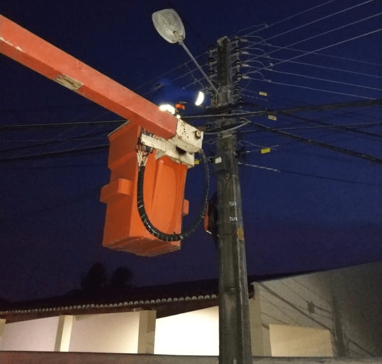 Prefeitura inicia operação para reposição de lâmpadas em todo o&nbsp;município