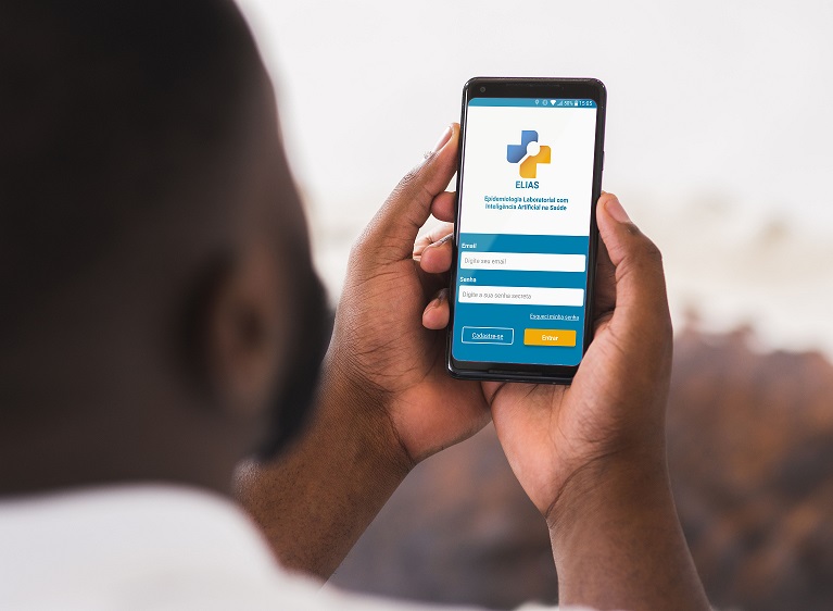 Internet é usada de forma diferente entre homens e&nbsp;mulheres