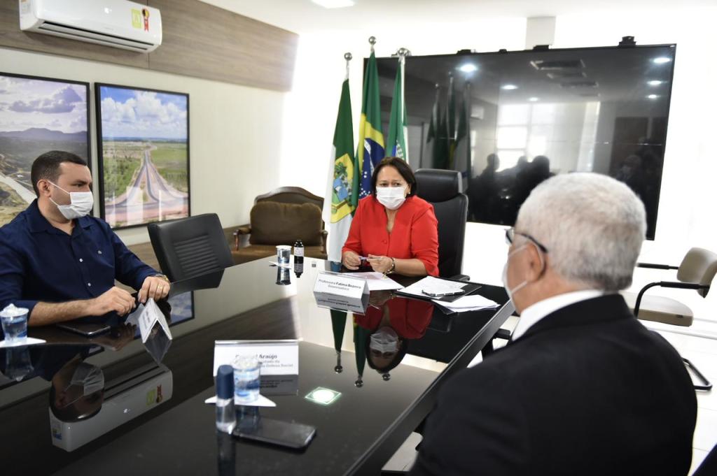 Emídio Jr conversa com Fátima Bezerra sobre educação, saúde e segurança pública em&nbsp;Macaíba