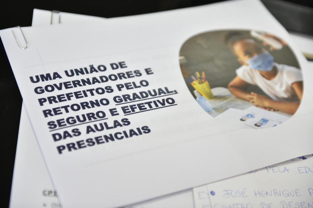 RN participa de alinhamento nacional para início da imunização dos trabalhadores da&nbsp;educação