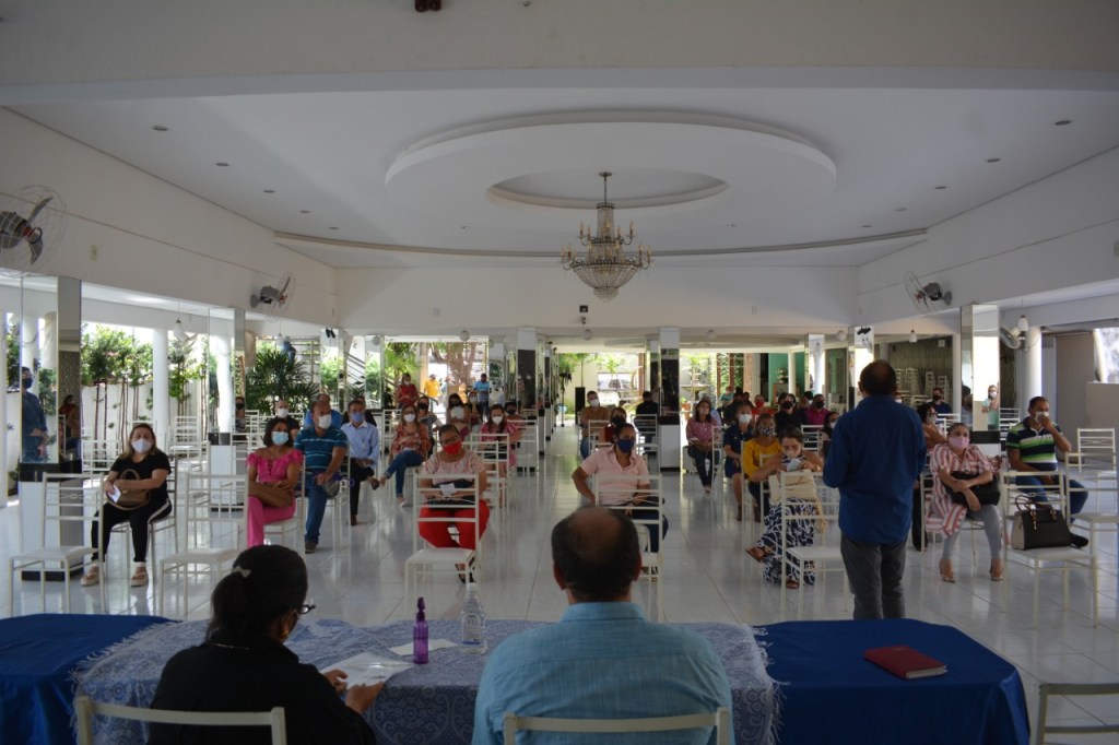 Macaíba realiza encontro com profisssionais da Educação; ano letivo começa nesta quinta-feira, 15 de&nbsp;julho