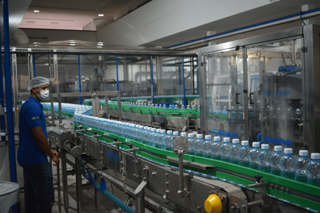 Prefeito Emídio Júnior participa de entrega de alvarás para 19 empresas do Centro Industrial Avançado de Macaíba&nbsp;(CIA)