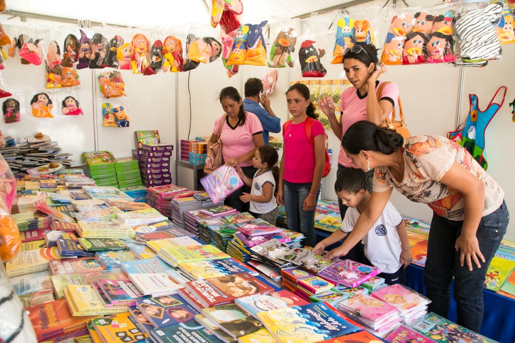 Feira de Livros e Quadrinhos de Natal completa 10 anos valorizando a literatura potiguar; 10ª FliQ acontece nos dias 26 e 29 no Parque das&nbsp;Dunas
