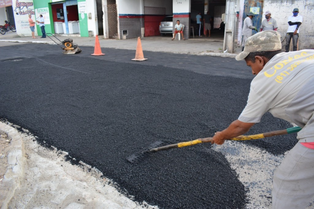Rua Doutor Heráclito Vilar: uma das principais vias de Macaíba é completamente recuperada pela prefeitura&nbsp;local