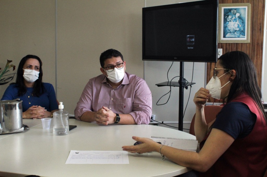 Macaíba busca parceria com governo estadual para realização de cirurgias&nbsp;eletivas