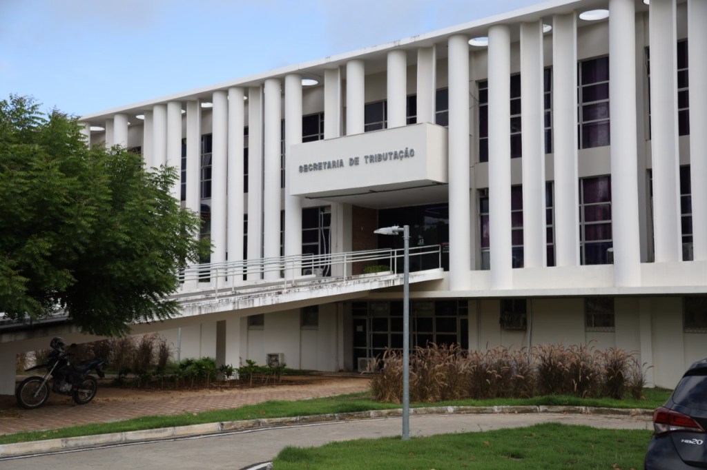 Atrasos e discriminação marcam pagamento da segunda parcela do 13º de servidores estaduais, denuncia&nbsp;Sinai-RN