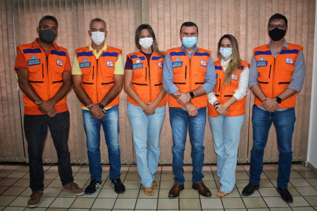 Nova diretoria da Defesa Civil é efetivada pela gestão municipal; prefeito Emídio Júnior recebe plano de ação da&nbsp;Compdec