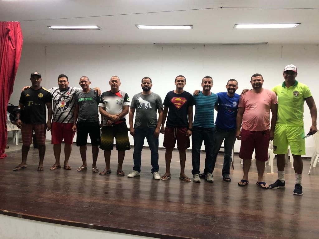 Campeonatos de futsal de base começa nesta quarta-feira (25); evento ocorre no ginásio Davi Florentino, Vila São&nbsp;José