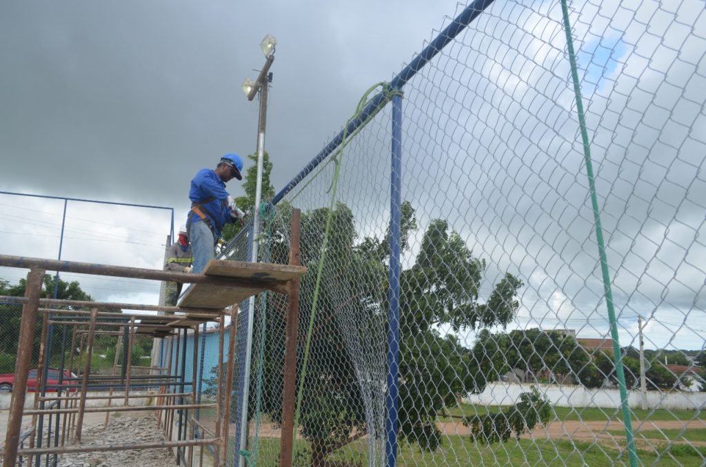 Macaíba investe alto no esporte com realização de obras simultâneas em sete praças&nbsp;poliesportivas