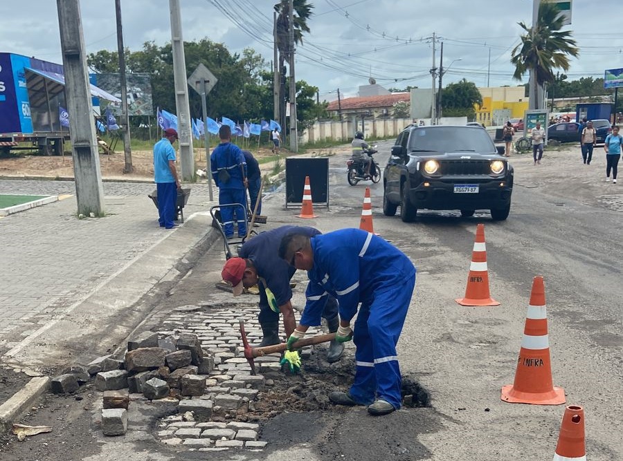 Secretaria de Infraestrutura começa nova ação de tapa-buracos na cidade nesta segunda-feira&nbsp;(11)