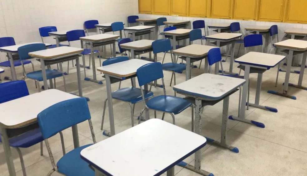 Escolas estaduais e municipais suspendem aulas após fortes chuvas em Natal e região&nbsp;metropolitana