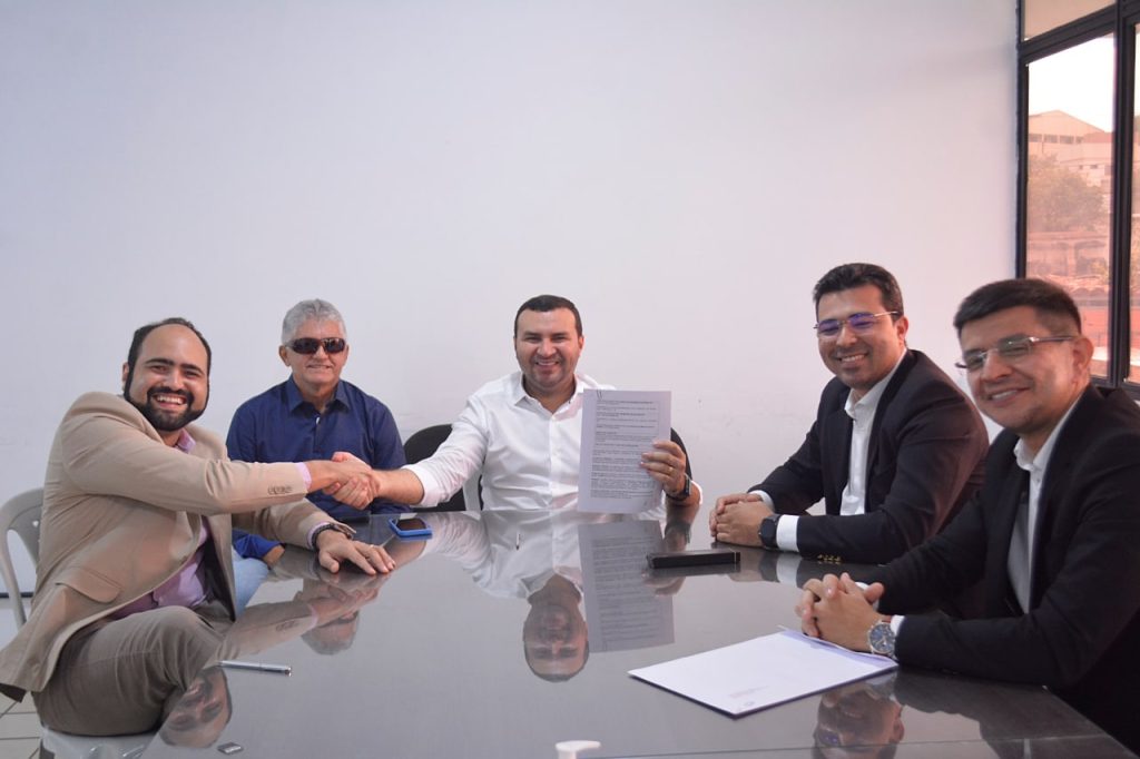 Prefeitura de Macaíba faz convênio com Banco do Nordeste; contribuintes podem pagar seus tributos também pelo&nbsp;BNB