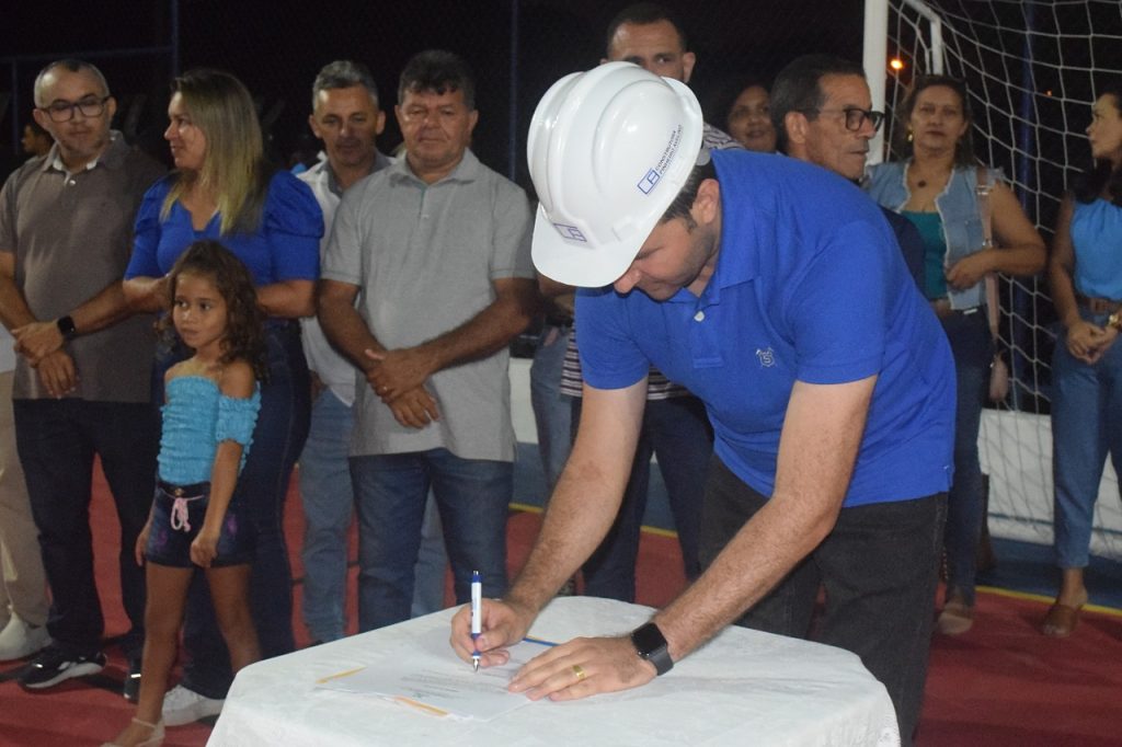 Prefeito Emídio Júnior assina ordem de serviço para construção de Unidade Básica de Saúde no distrito de As&nbsp;Marias