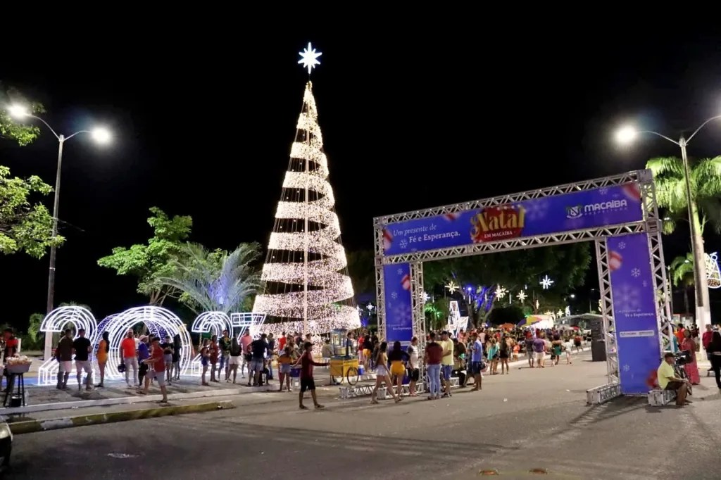 Festividades do Natal em Macaíba começa nesta sexta (15) com acendimento de iluminação; programação natalina segue com shows até dia&nbsp;22
