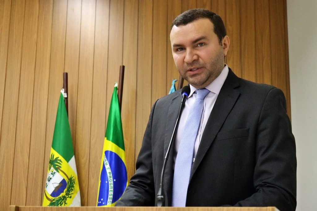 Mensagem anual: Emídio Júnior promete projeto de lei para recomposição de perdas inflacionárias de servidores&nbsp;municipais