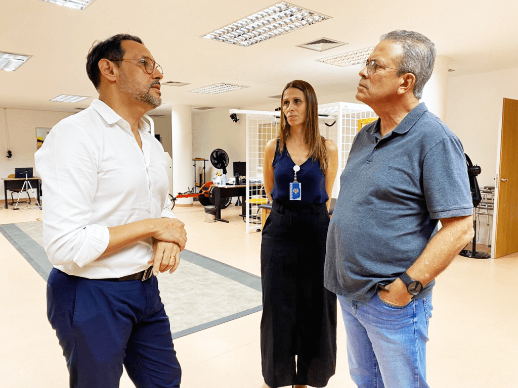 Direção do ISD se reúne com o deputado Hermano Morais e apresenta equipamentos adquiridos por meio de emenda&nbsp;parlamentar