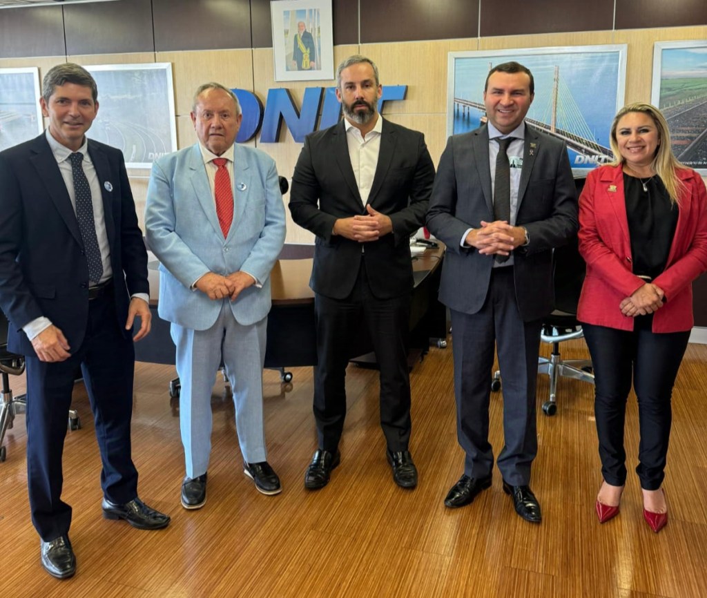 Superintendente nacional do DNIT anuncia licitação para concluir duplicação da BR 304 em&nbsp;Macaíba