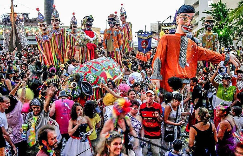Carnaval 2025: Prefeituras e produtores de eventos devem seguir regras de segurança para ligações temporárias de&nbsp;energia