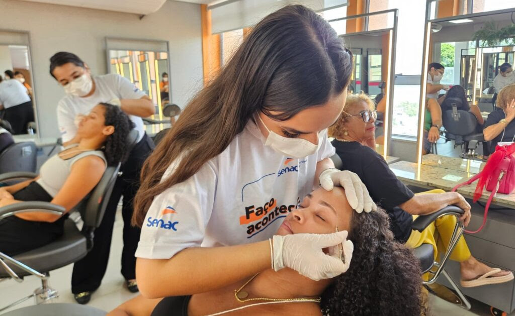 Projeto Conexão Jovem prorroga inscrições em cursos gratuitos do Senac RN; interessados poderão se inscrever pelo site www.rn.senac.br até o dia 23 de&nbsp;abril