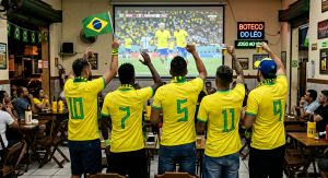 Copa do Mundo: Combinação de estresse emocional e excessos acende alerta para a saúde cardiovascular e&nbsp;mental