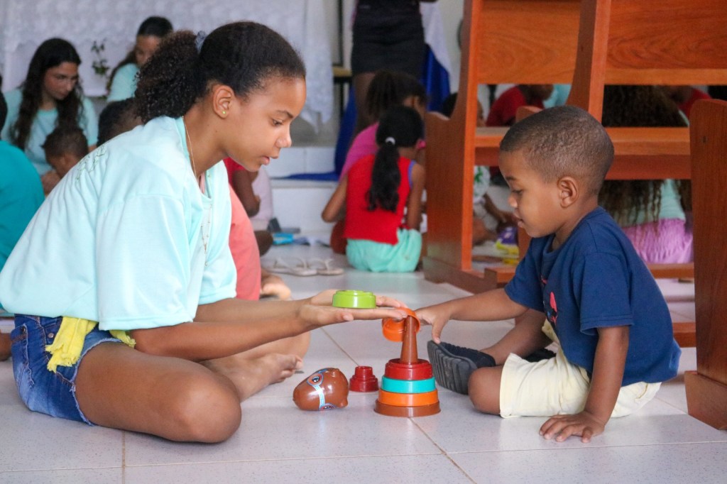 O resgate pelo brincar: ação promovida pelo ISD e o Childfund Brasil estimula a parentalidade lúdica na Comunidade Quilombola de&nbsp;Capoeiras